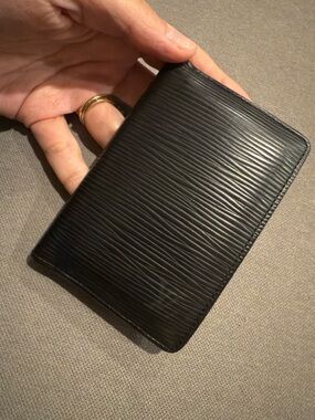 Louis Vuitton Black Textured Epi Leather Card Holder